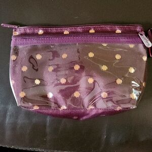Thirty one pouch